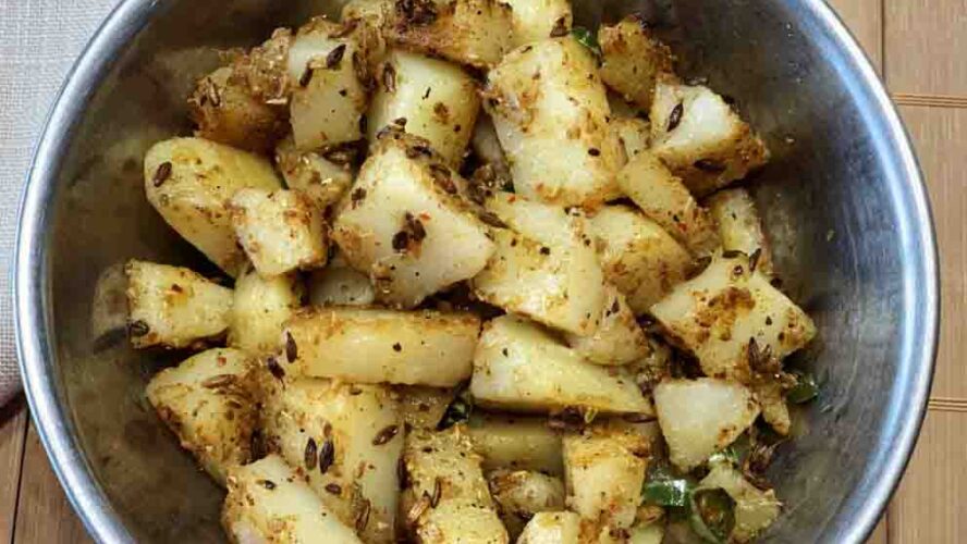 Easy to cook Jeera aloo in less than 5 minutes